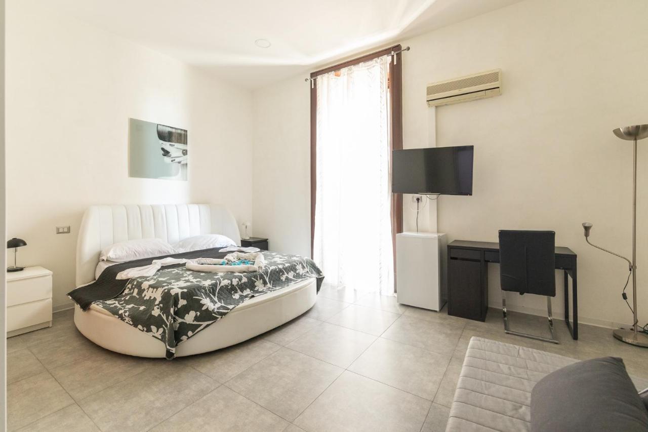 Madb&B Naples Extérieur photo